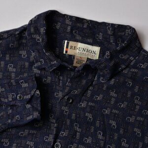 Reunion Menswear Mens Medium Button Up Long Sleeve Shirt Vintage